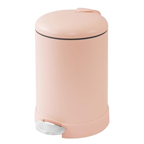 Small Trash Can (Rust)