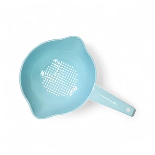 Small 1 Quart Colander Strainer with Handle in Light Blue