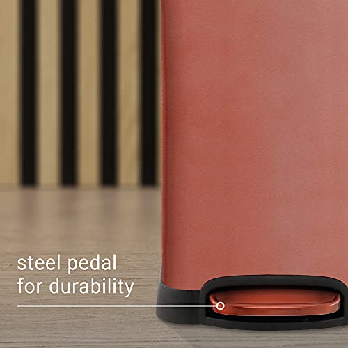 Betty Retro Mini 3.2 Gal Step Trash Can (Rose Gold)