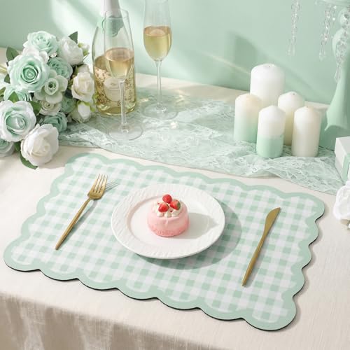 Green Scalloped Gingham Coffee Mat 12" x 20" Absorbent Bar Mat (Green / Gingham)