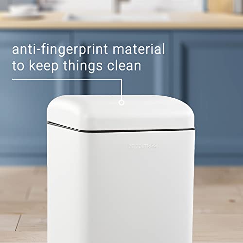 Betty 8 Gal Step Trash Can Soft (White)