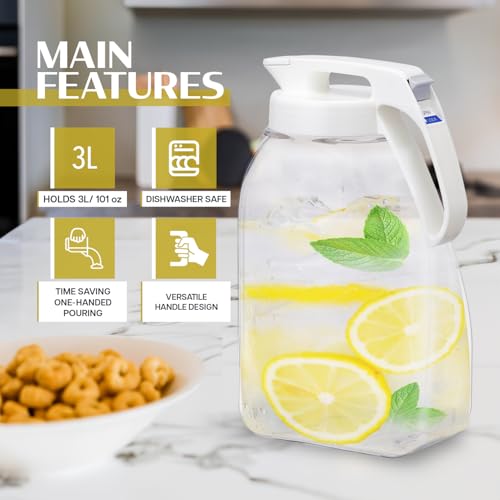 QuickServe Large Airtight Pitcher (White / 101.4 Ounces)