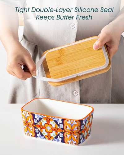 6.5" Butter Dish with Lid (Amber Elegance)