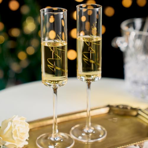 4Pcs Mr and Mrs Champagne Flutes with Gold Wedding Cake Knife (Love is Sweet（Gold Cake Knife） / Set of 4（Gift box）)