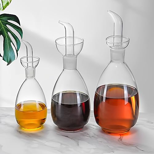 Glass Oil Bottle with Spout (10 Ounces)