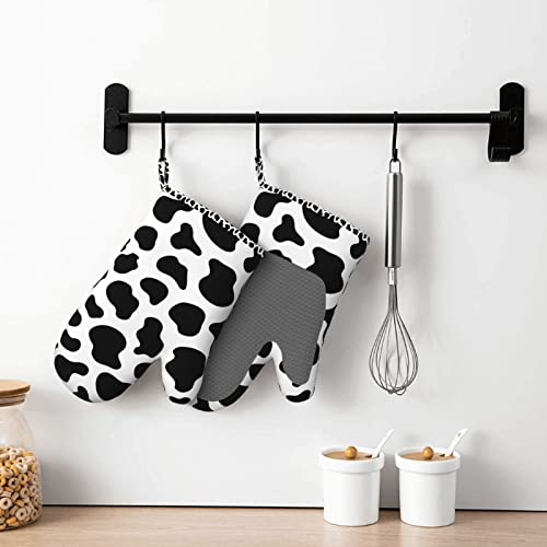 Cow Print Oven Mitts and Pot Holders Sets of 2 (One Size / Cow Print)