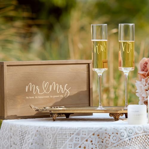 Mr and Mrs Champagne Flutes Set of 2 (Mr & Mrs（Brown） / Set of 2（Wooden box）)