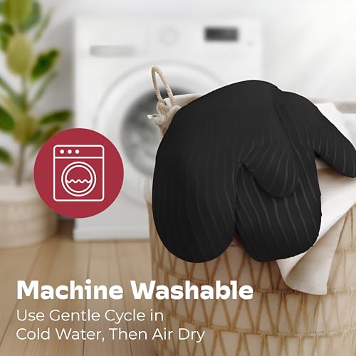 Silicone Mini Oven Mitts (Black / 10")