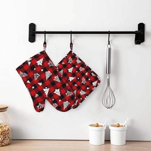 Red Gingham Plaid Christmas Tree Oven Mitts and Pot Holders Set (Red Black White)