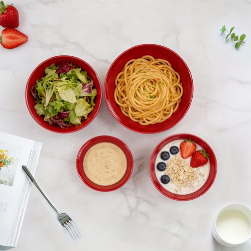 4 Piece Classic Plastic Bowls with Lids (Red)