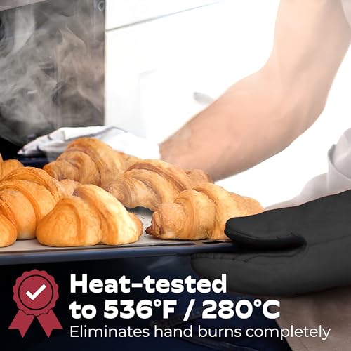 Silicone Mini Oven Mitts (Black / 10")