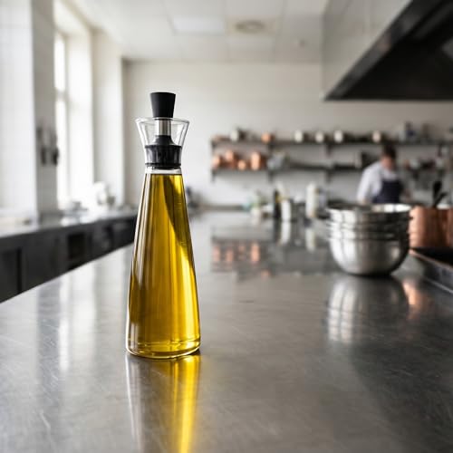 Forma Professional 3 x 3 x 10.5 Inch Glass Oil Drizzler (17 Ounces)