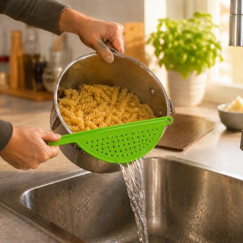 Handheld Plastic Pot Drainer (Green / 3 Pack)