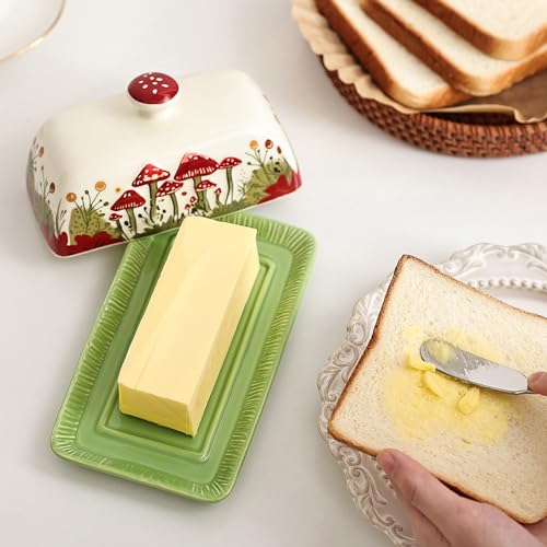 Ceramic Butter Dish with Lids (['White', 'Red', 'Green'] / Standard)
