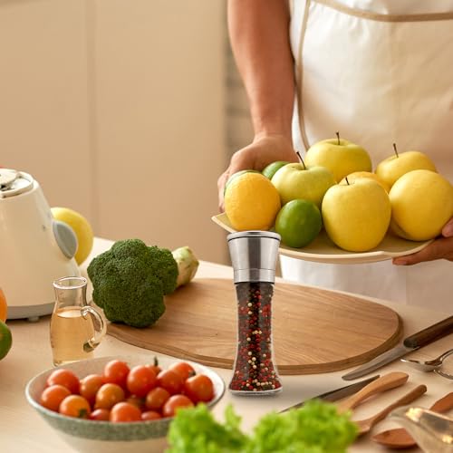 Salt and Pepper Grinder Set (2.6"W x 7.5"H)