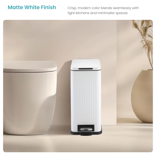 4 Gallon Kitchen Trash Can with Slim Fit Design (White / Reeded)