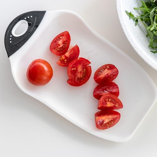 Chop & Scoop Cutting Board with Non (White / 10.5"L x 6.5"W)