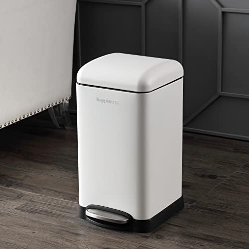Betty Retro Mini 3.2 Gal Step Trash Can (White)