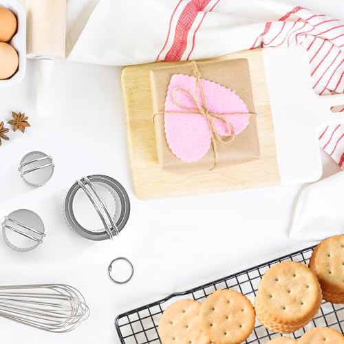 5 Piece Round Biscuit Cutters with Handle (Round Fluted Edge)