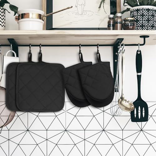 Oven Mitts and Pot Holders Set (Black / 4 Pieces Set)