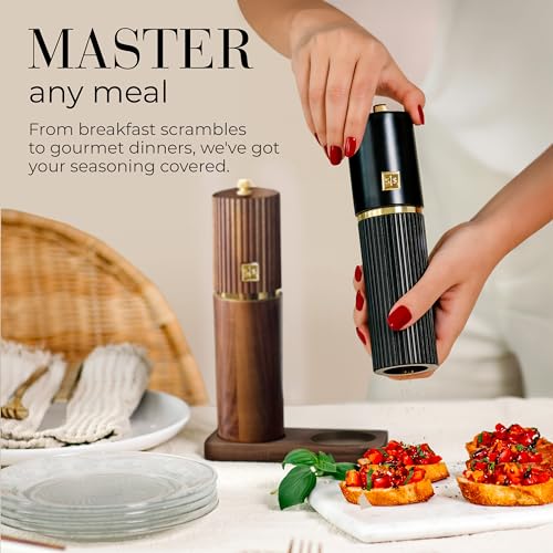 Wooden Salt and Pepper Grinder Set (Black and Dark Wood)