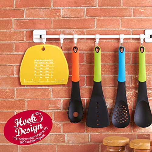 2 Pieces Dough Cutter (Green and yellow)