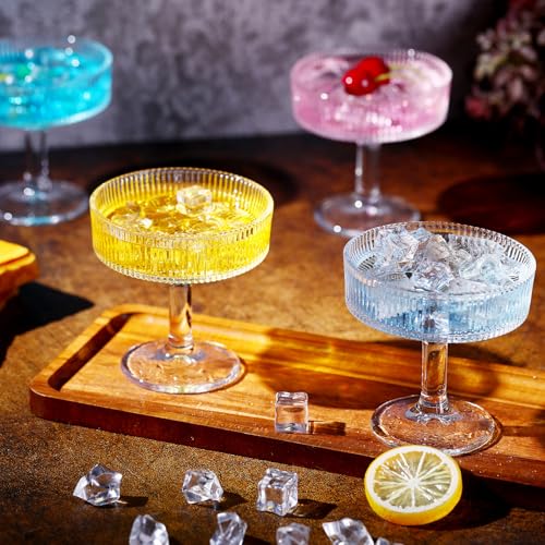 8 Pcs Ribbed Vintage Coupe Glasses 7 oz Martini Glasses Champagne Coupe Classic Cocktail Glassware Reusable Ribbed Glassware for Cocktail Martini European Style (Clear)