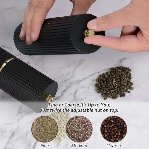 Wooden Salt and Pepper Grinder Set with Gold Accents (BLACK & BLACK)