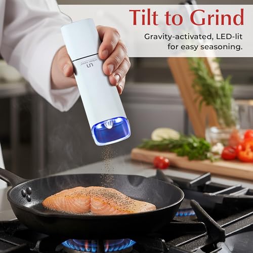 Automatic Salt and Pepper Grinder Set (2/ Black & White Set of 2 - Rechargeable-UN12)