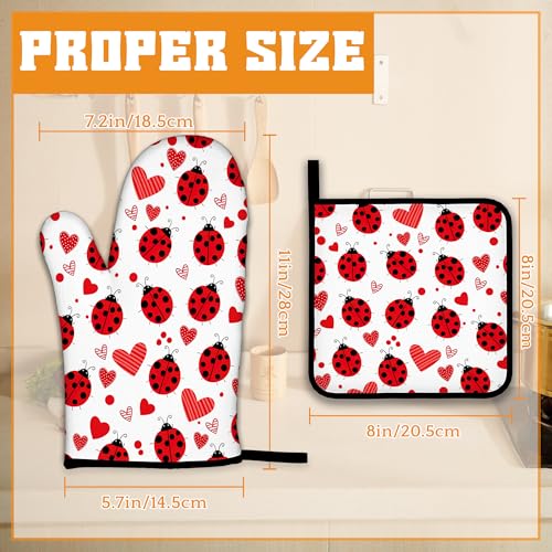 Cute Ladybug Oven Mitts and Pot Holders (Cute Ladybug Red Heart)