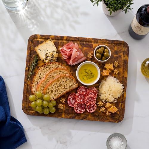 End Grain Acacia Wood Cutting Board 20x15x1.25 (End Grain / 20"L x 15"W)