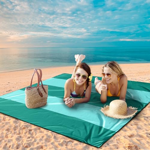 Beach Blanket Mat Waterproof Sandproof for 2 (Light and Dark Green / 79" X 83"（1-4person）)