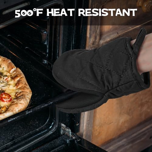 Oven Mitts and Pot Holders Set (Black / 4 Pieces Set)