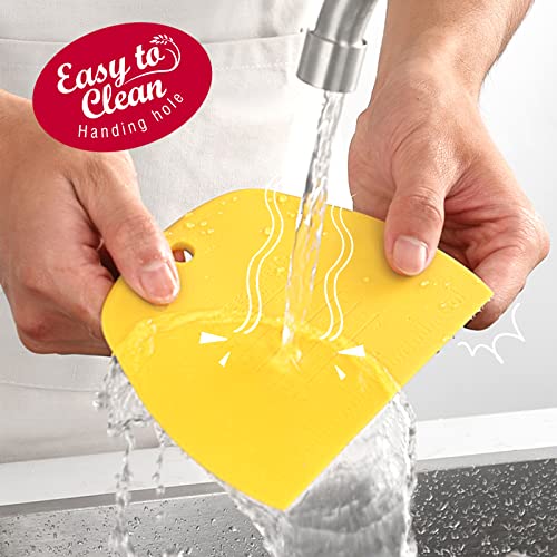 2 Pieces Dough Cutter (Green and yellow)