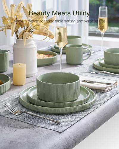 Star Stoneware Dinnerware Set (Matte Sage Green)
