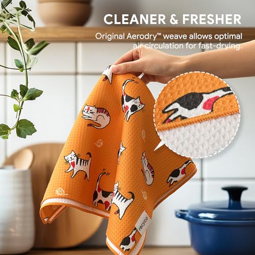 Waffle Kitchen Towel Set of 2 (Cuddly Cats)