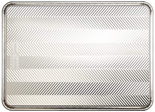 Prism Baking Half and Quarter Sheet (1 Pack / Half and Quarter Sheet)