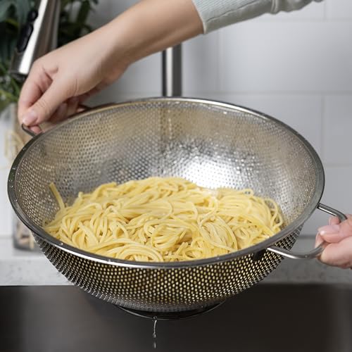 Stainless Steel Colander (5 Quart, Standard)
